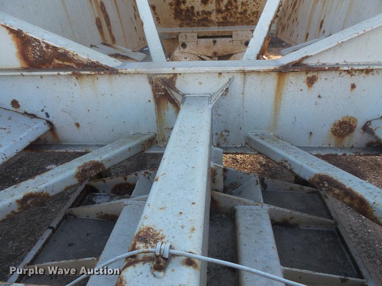 image for item DB8087 1999 Corn Belt bottom dump trailer