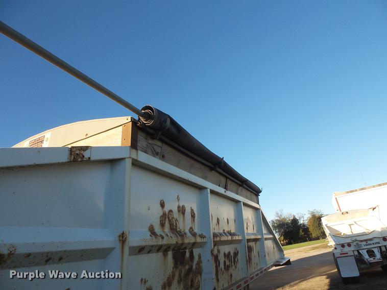 image for item DB8087 1999 Corn Belt bottom dump trailer