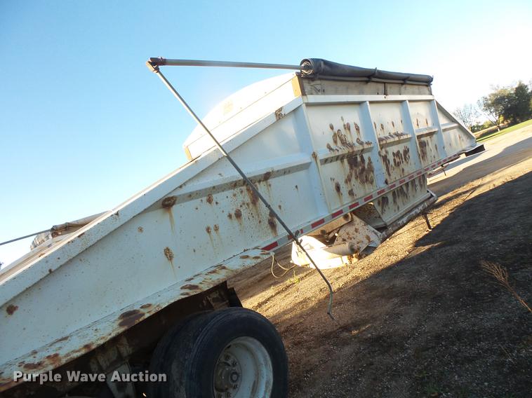 image for item DB8087 1999 Corn Belt bottom dump trailer