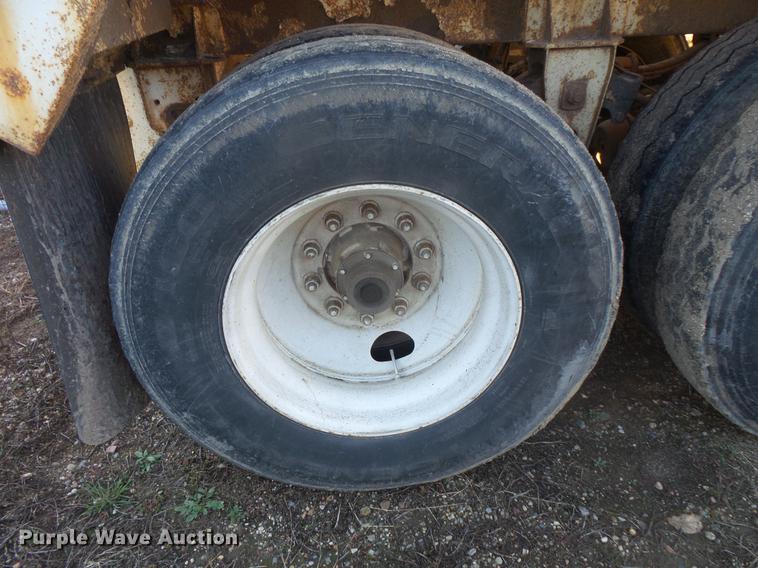 image for item DB8087 1999 Corn Belt bottom dump trailer