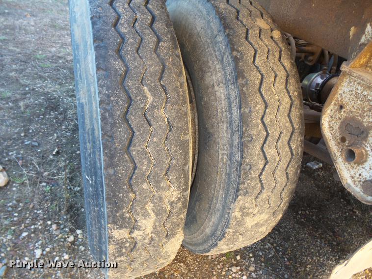 image for item DB8087 1999 Corn Belt bottom dump trailer