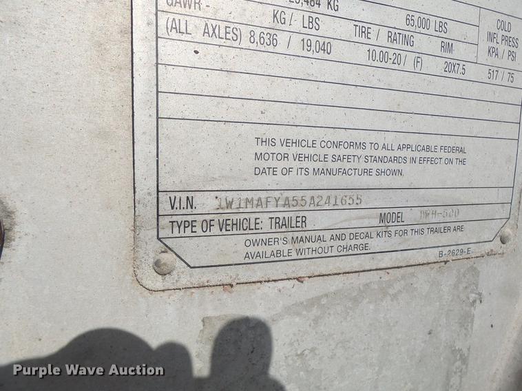 image for item DB9940 2005 Wilson DWH-500 double hopper grain trailer