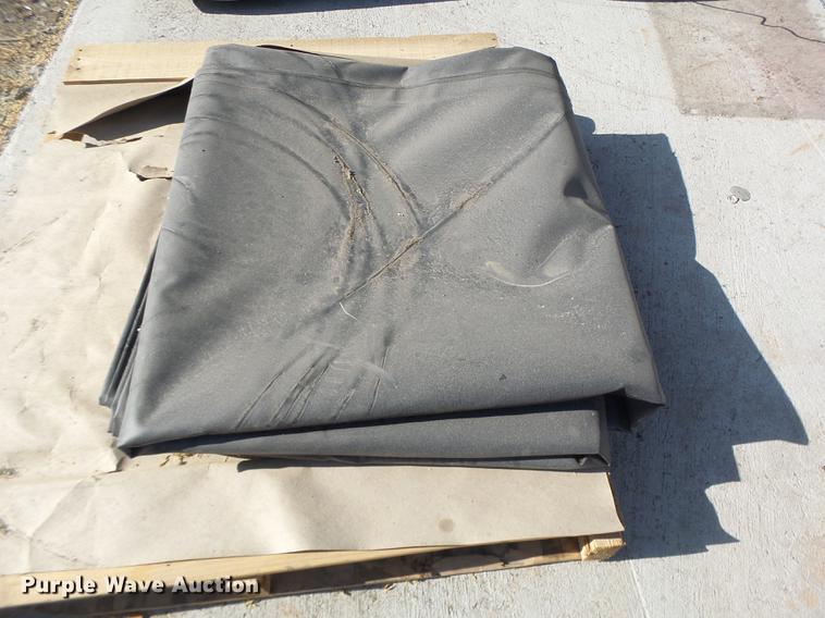 image for item DB9940 2005 Wilson DWH-500 double hopper grain trailer