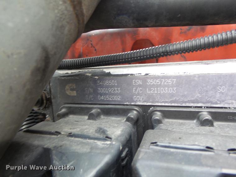 image for item DB9942 2003 Freightliner Columbia semi truck