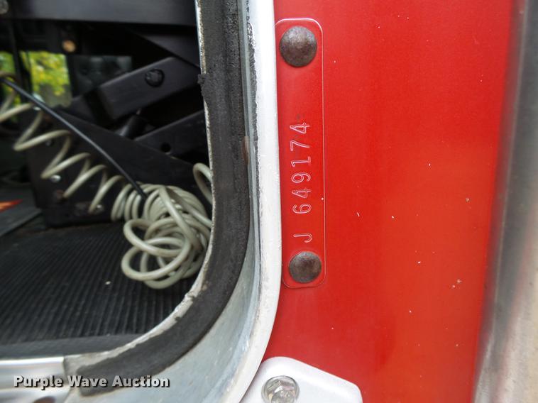 image for item DB9944 1995 Kenworth T600 semi truck