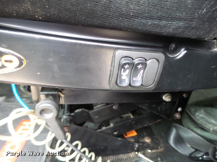 image for item DB9944 1995 Kenworth T600 semi truck