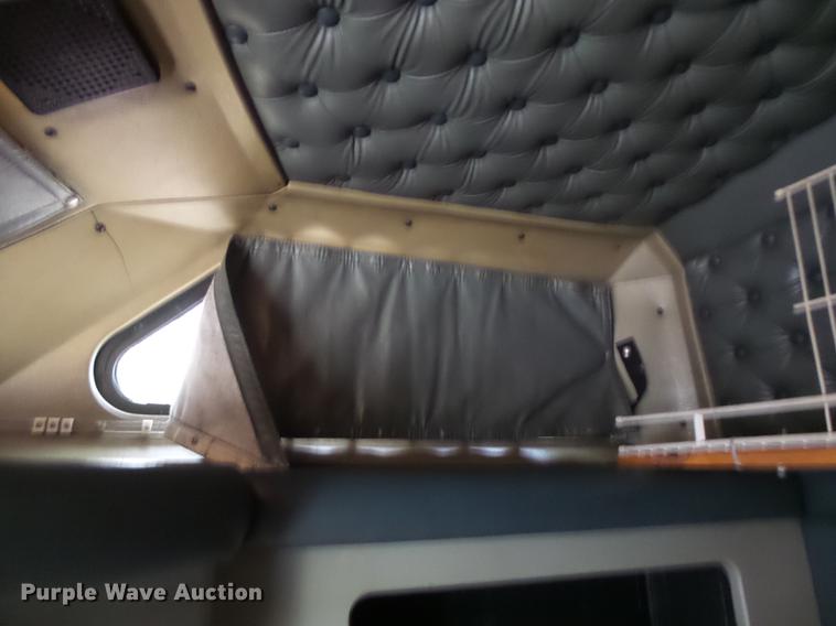 image for item DB9944 1995 Kenworth T600 semi truck