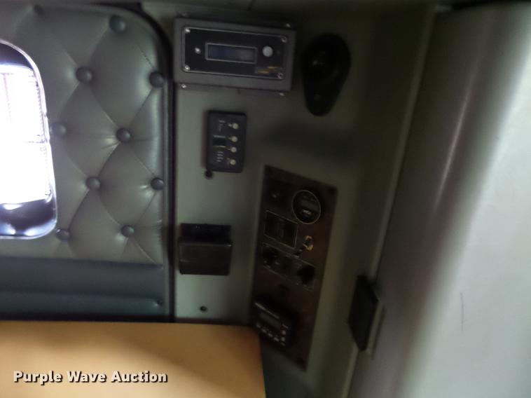 image for item DB9944 1995 Kenworth T600 semi truck