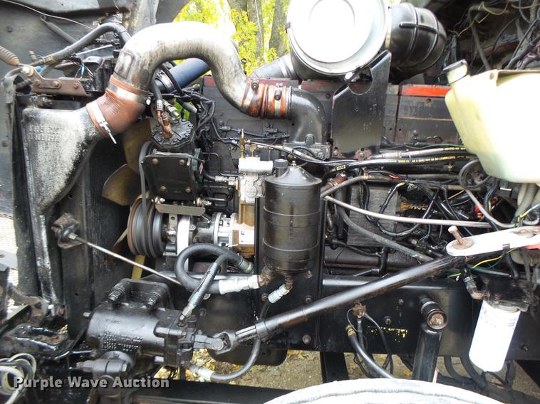 image for item DB9944 1995 Kenworth T600 semi truck