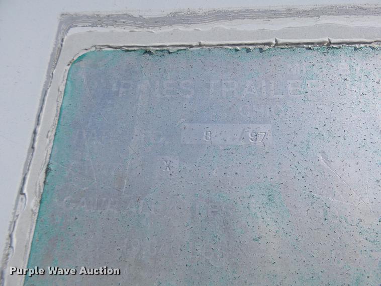 image for item DB9955 1998 Pines dry van trailer