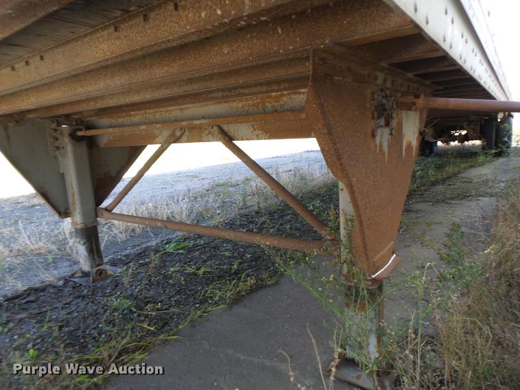 image for item DB9955 1998 Pines dry van trailer