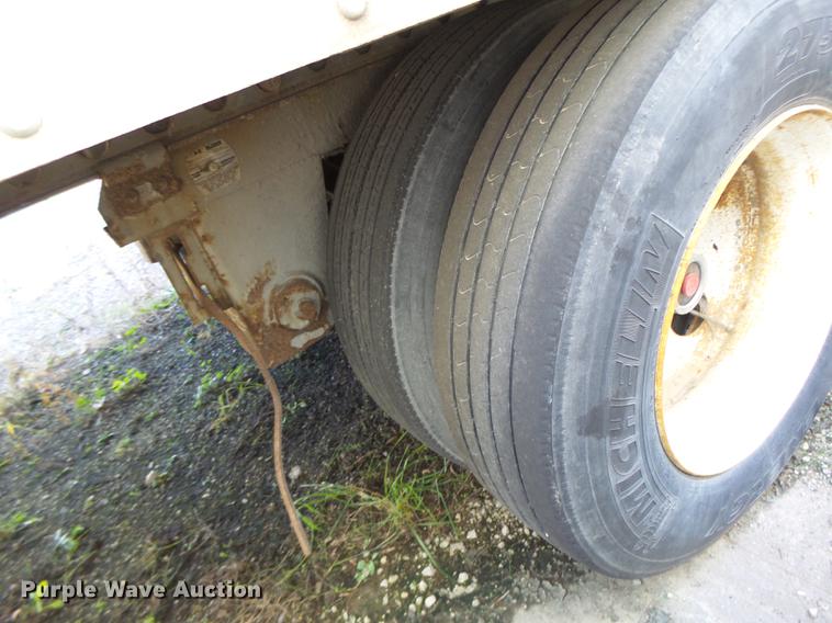 image for item DB9955 1998 Pines dry van trailer