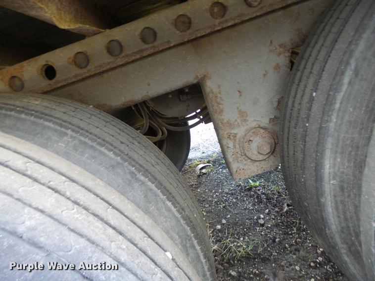 image for item DB9955 1998 Pines dry van trailer