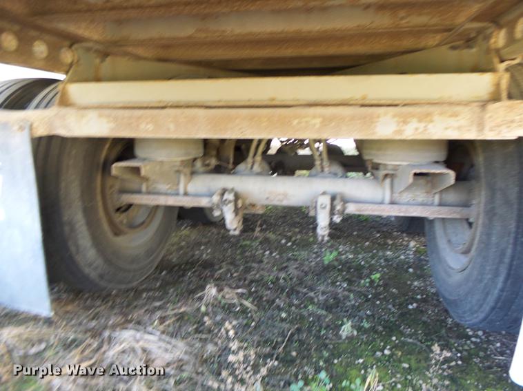 image for item DB9955 1998 Pines dry van trailer