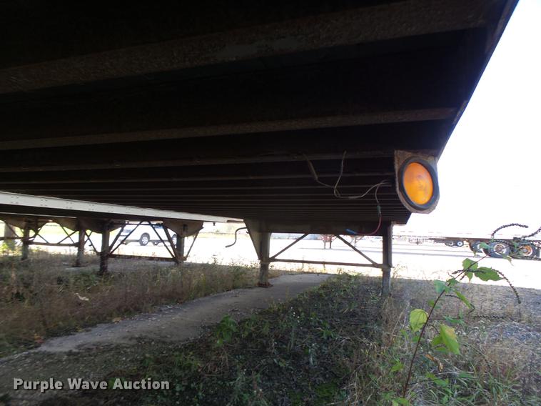 image for item DB9955 1998 Pines dry van trailer