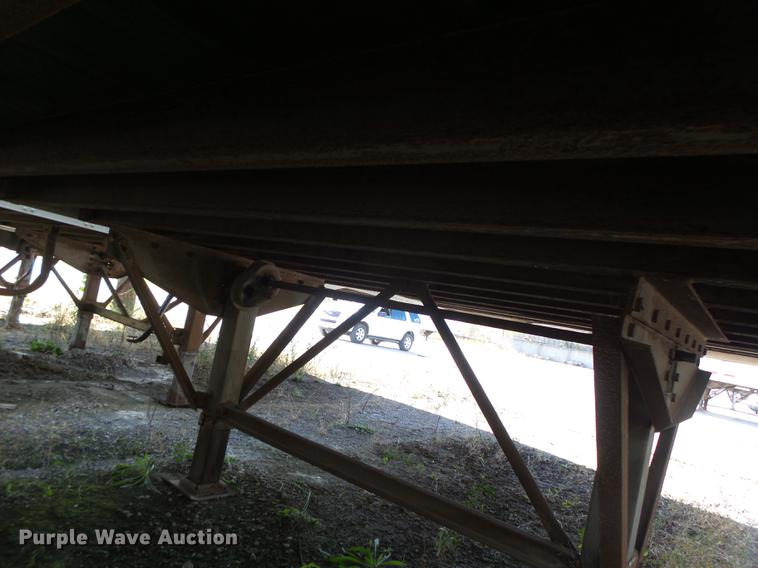 image for item DB9956 1998 Stoughton dry van trailer