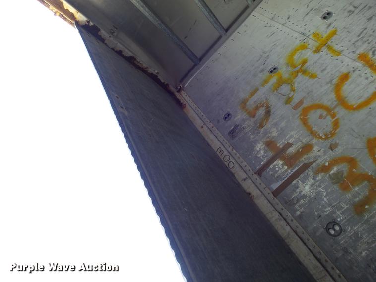 image for item DB9958 1995 Wabash dry van trailer