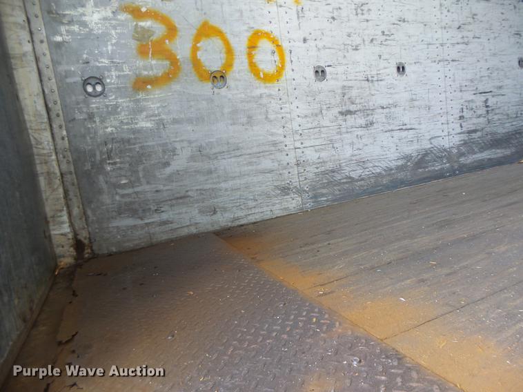 image for item DB9958 1995 Wabash dry van trailer