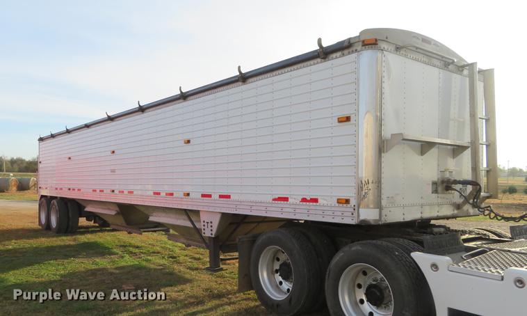 image for item DC0770 2010 Timpte Super Hopper double hopper grain trailer