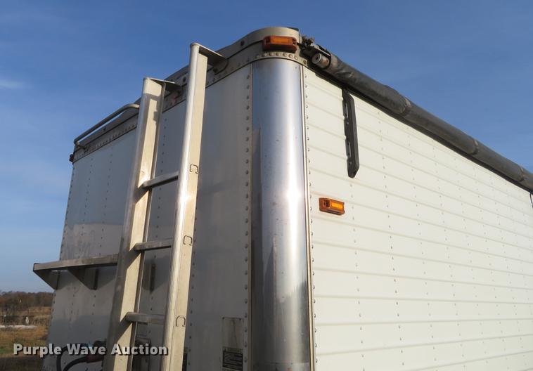 image for item DC0770 2010 Timpte Super Hopper double hopper grain trailer