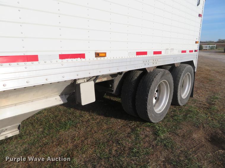image for item DC0770 2010 Timpte Super Hopper double hopper grain trailer