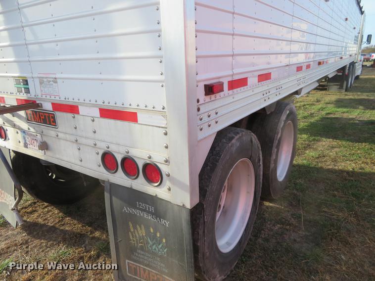 image for item DC0770 2010 Timpte Super Hopper double hopper grain trailer