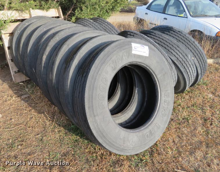 image for item DC0772 (13) 24.5 tires