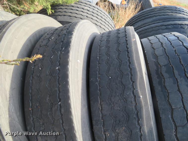image for item DC0772 (13) 24.5 tires