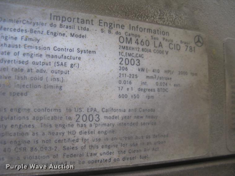 image for item DC2454 2004 Freightliner Columbia grain truck