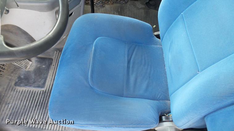 image for item DC2523 2006 Freightliner Columbia semi truck