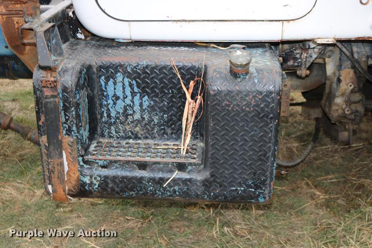 image for item DC3730 1966 Mack R609 semi truck