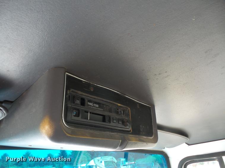 image for item DC5405 1991 Ford L9000 semi truck