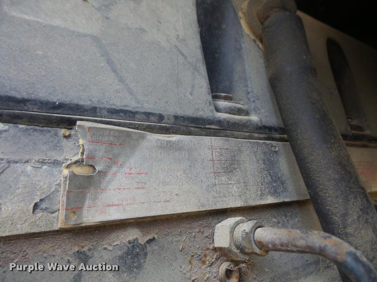 image for item DC5405 1991 Ford L9000 semi truck