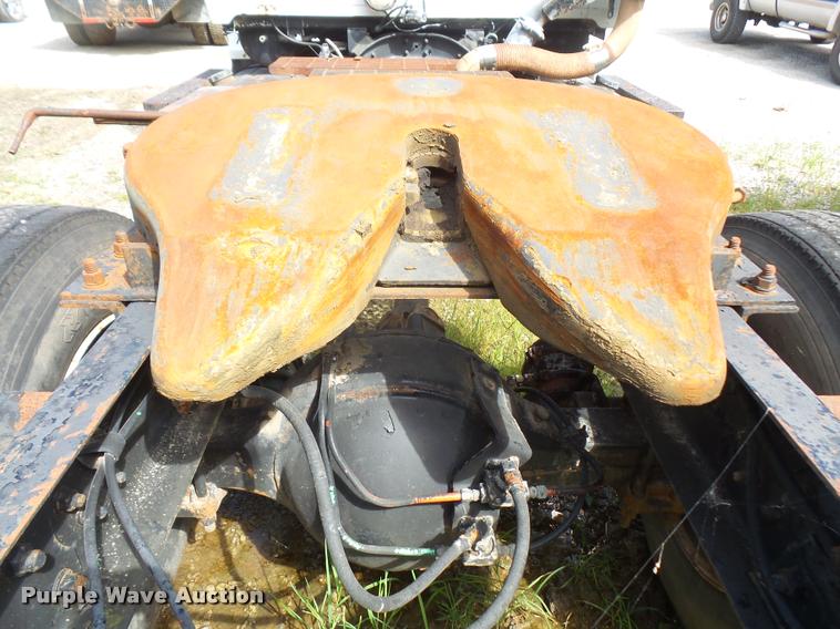 image for item DC5405 1991 Ford L9000 semi truck