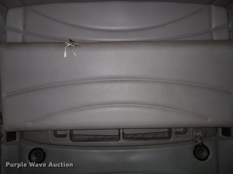 image for item DC5437 2010 Peterbilt 387 semi truck