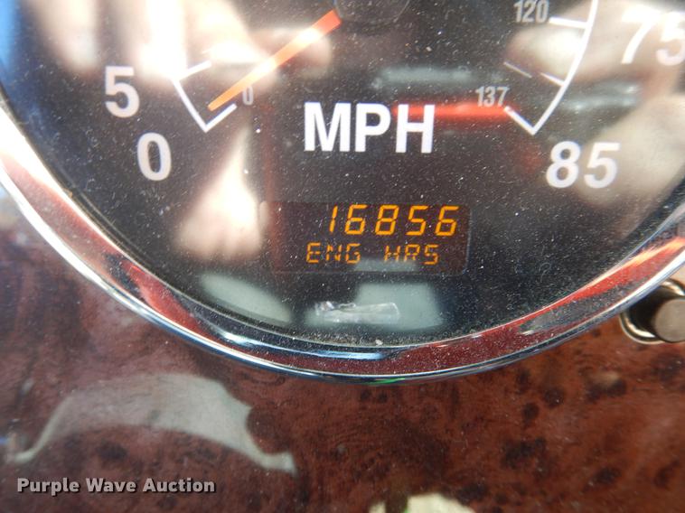 image for item DC5982 2006 International 9400i semi truck