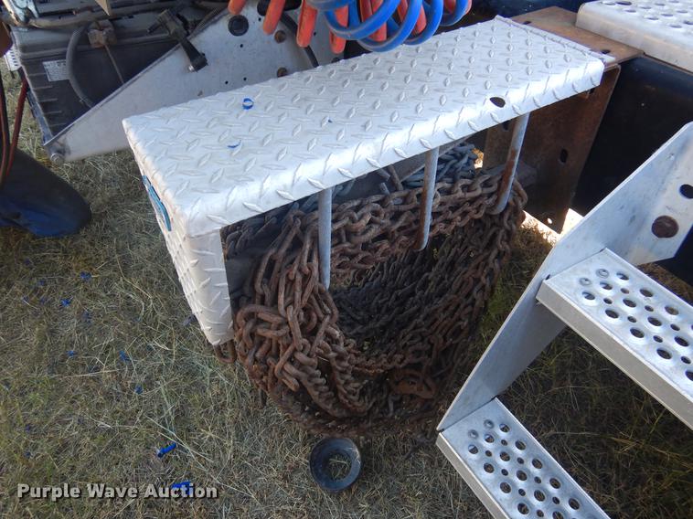 image for item DC5982 2006 International 9400i semi truck