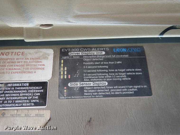 image for item DC5983 2007 International 9400i semi truck