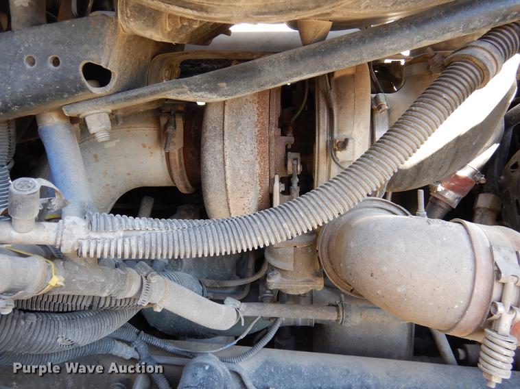 image for item DC5984 2005 Freightliner Columbia semi truck