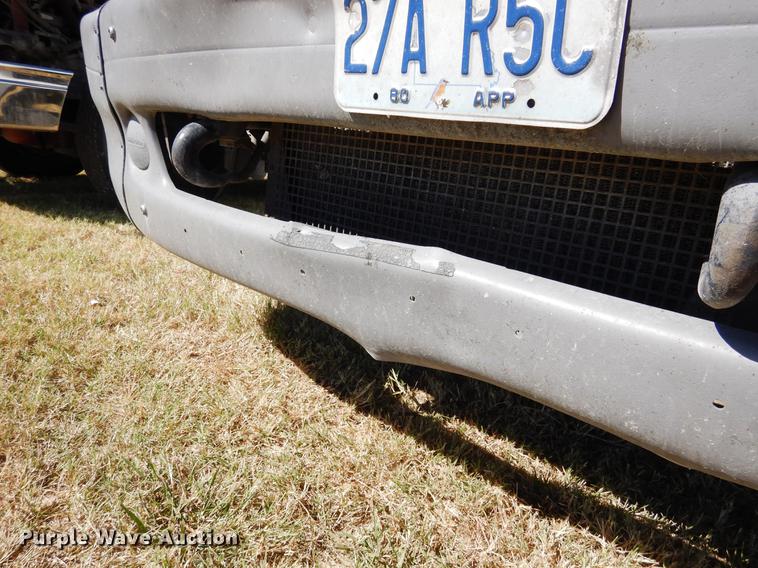 image for item DC5984 2005 Freightliner Columbia semi truck