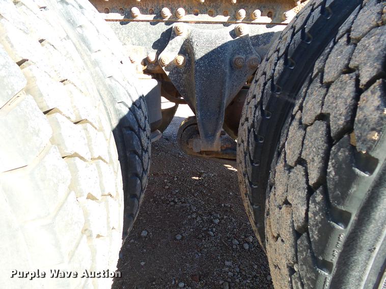 image for item DC6409 1996 Freightliner FLD120 semi truck