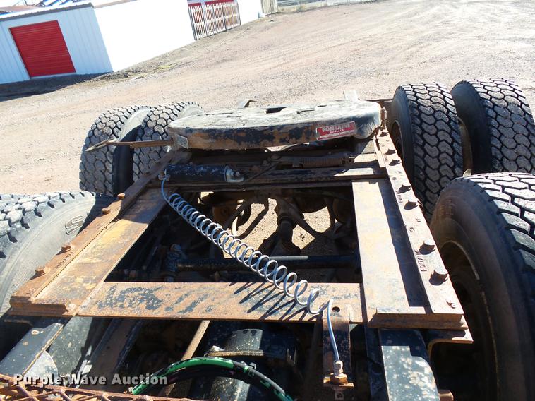 image for item DC6409 1996 Freightliner FLD120 semi truck