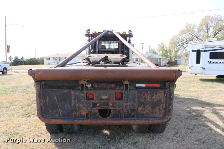 image for item DD0007 1988 Kenworth LW900 flatbed truck