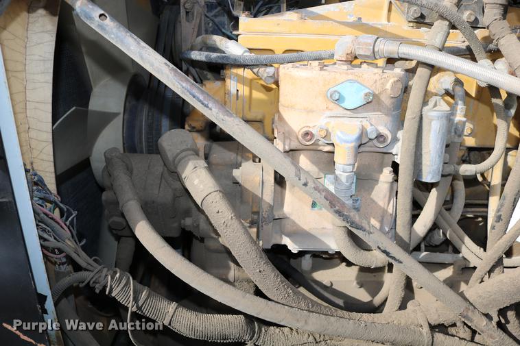 image for item DD0007 1988 Kenworth LW900 flatbed truck