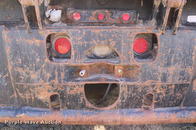 image for item DD0007 1988 Kenworth LW900 flatbed truck