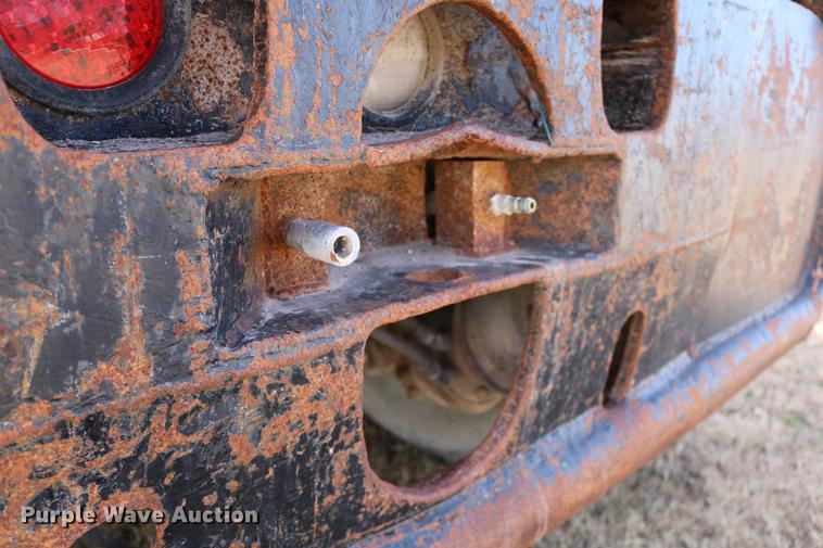 image for item DD0007 1988 Kenworth LW900 flatbed truck