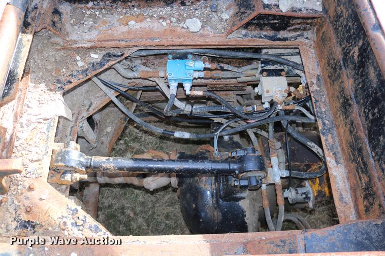 image for item DD0007 1988 Kenworth LW900 flatbed truck