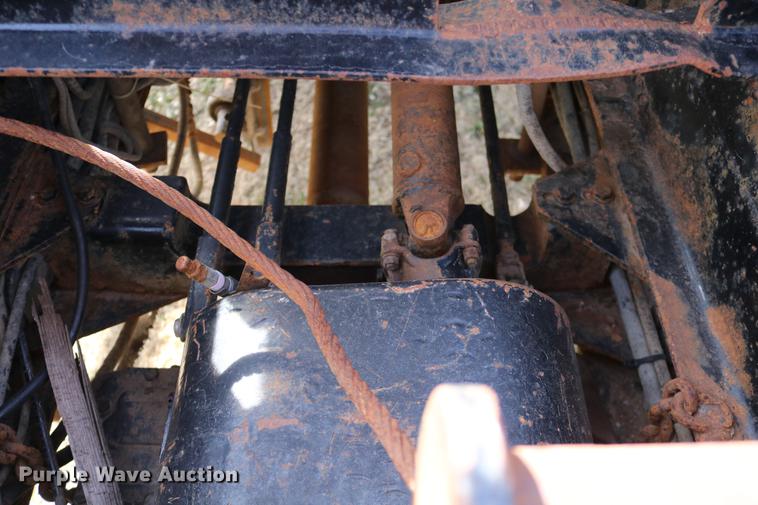 image for item DD0007 1988 Kenworth LW900 flatbed truck