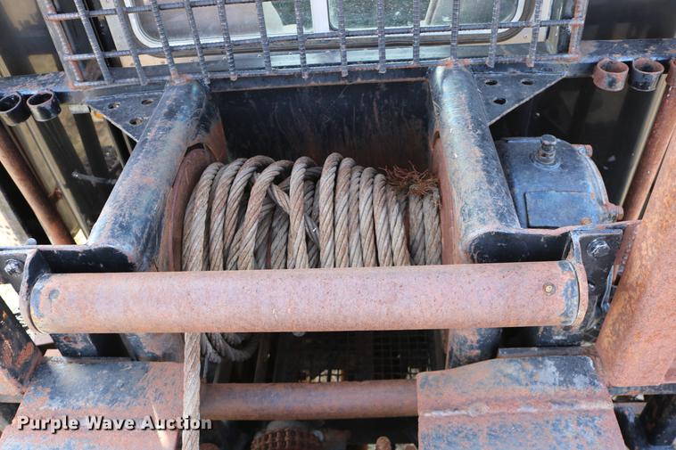 image for item DD0007 1988 Kenworth LW900 flatbed truck