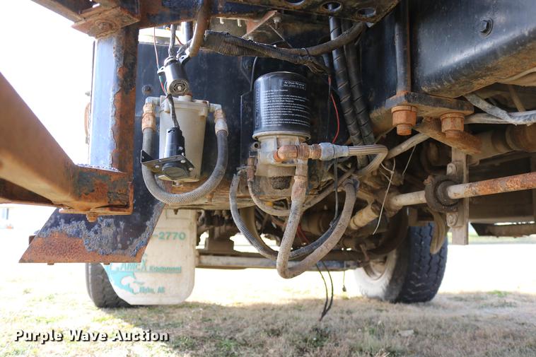 image for item DD0007 1988 Kenworth LW900 flatbed truck